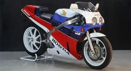 2 TYGA RC30 Tribute Project