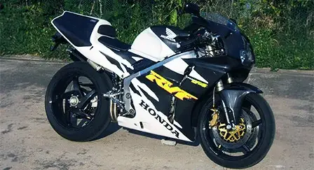 49 RVF400 Carbon Part 2