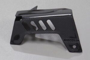 Chain Guard, Front, Carbon, VJ22/VJ23 RGV250