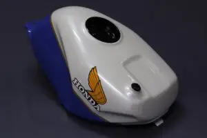 Fuel Tank, GRP, VFR400R NC30, Painted RC30