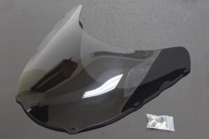 Screen, Light Tint, Stock Shape, RVF400 NC35, Kit.