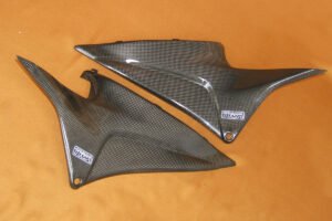 Tank In-Fill Panels Pair, Carbon, 2007-12 CBR600RR