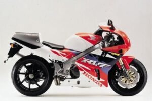 Honda RVF750 RC45